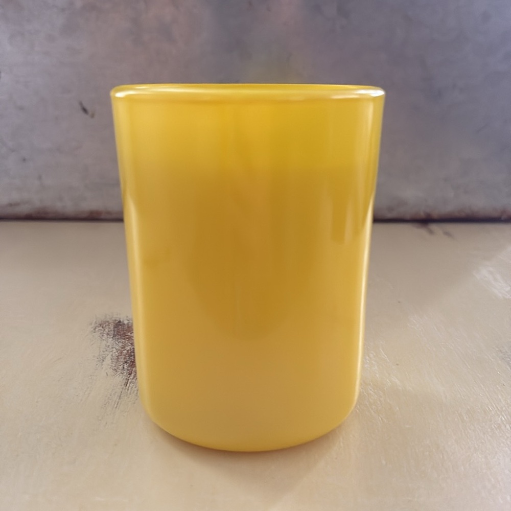 Friday Collective Single Wick Blue Candle DAY PARTY Fragrance l NEW - Picture 4 of 4